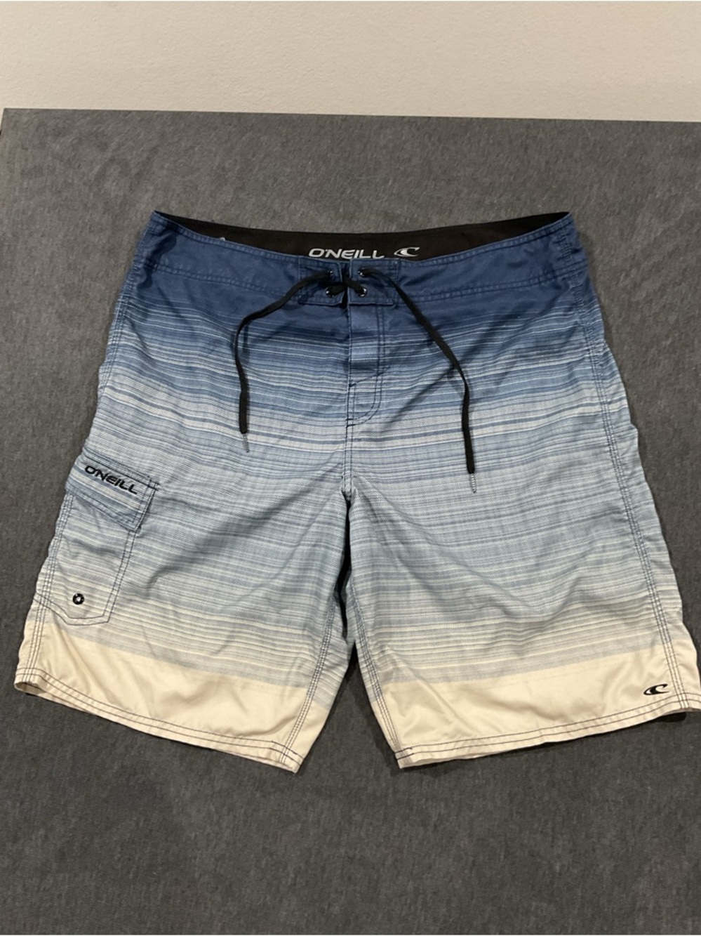 O'Neill Blue to White Ombre Men's Board Shorts